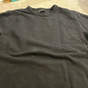 Black sweatshirt. Mens.